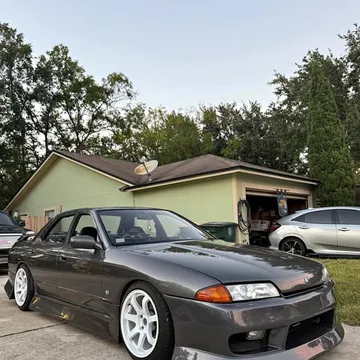 1991 Nissan Skyline GTS R32