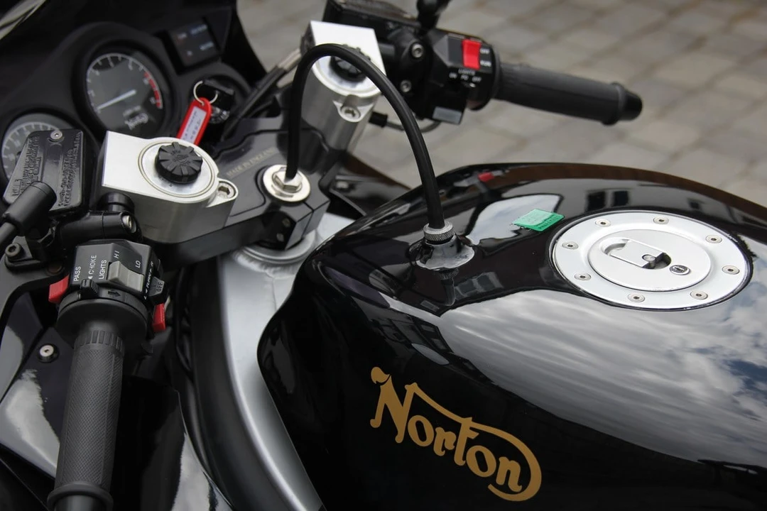 1991 Norton - Image 27 of 30