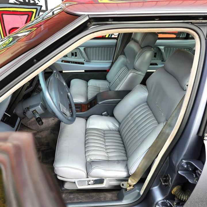 1991 Oldsmobile 98 - Image 10 of 21