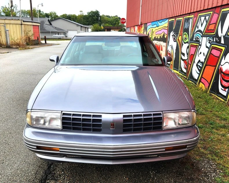 1991 Oldsmobile 98 - Image 8 of 21