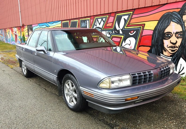 1991 Oldsmobile 98 - Image 6 of 21