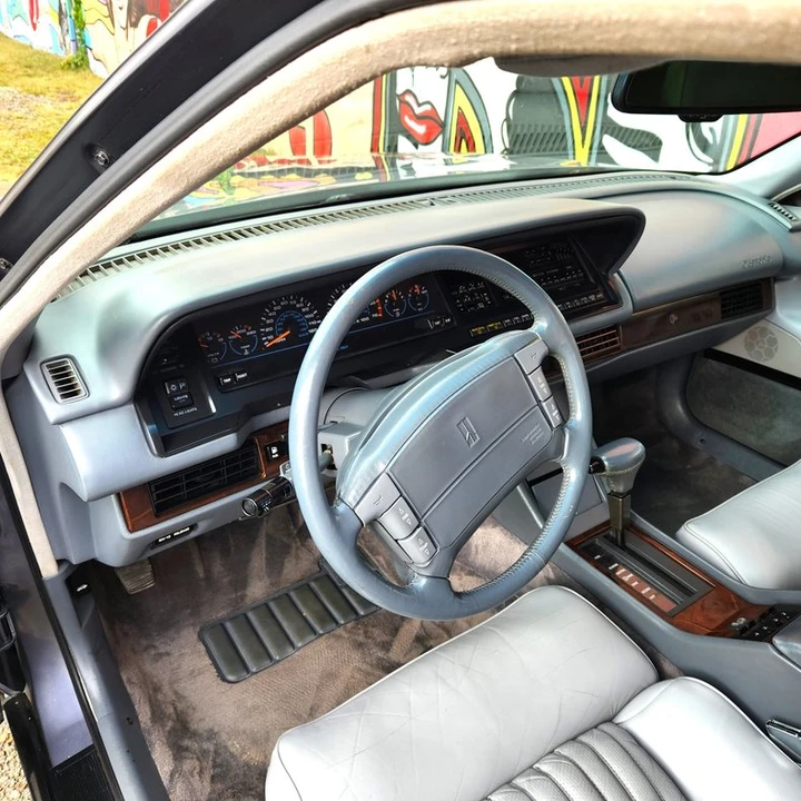 1991 Oldsmobile 98 - Image 11 of 21