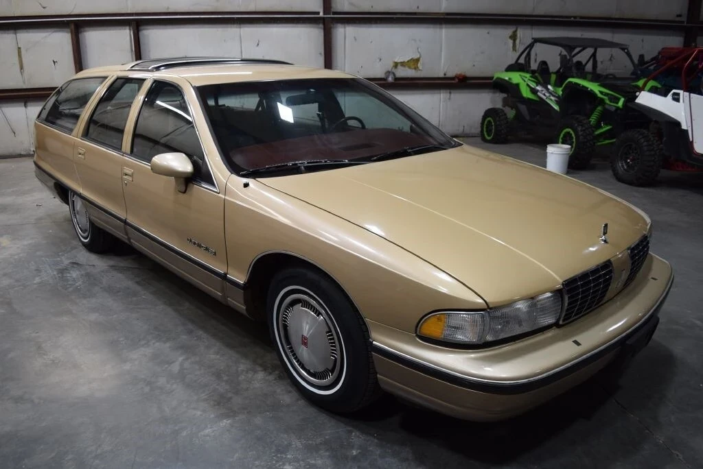 1991 Oldsmobile Custom Cruiser - Image 8 of 12