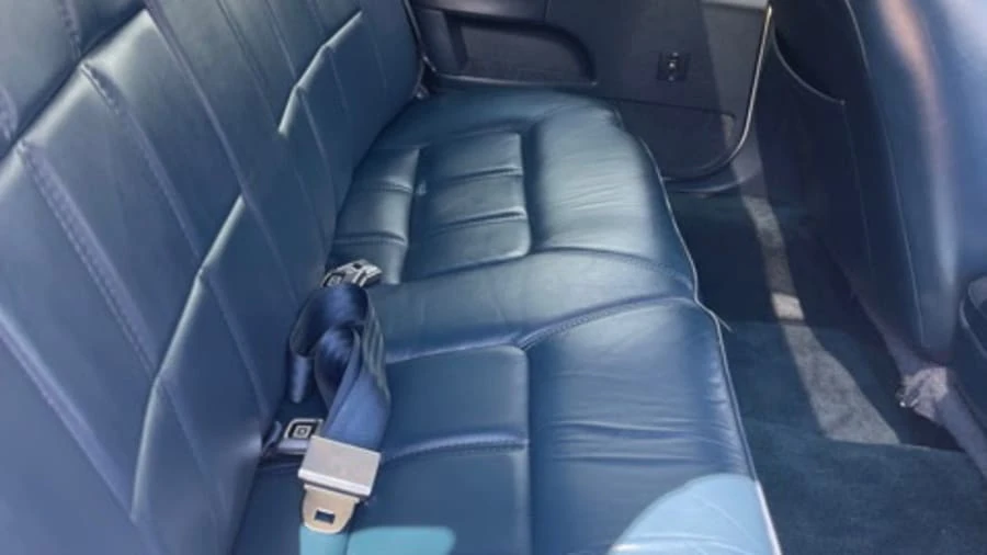 1991 Oldsmobile Custom Cruiser - Image 9 of 21
