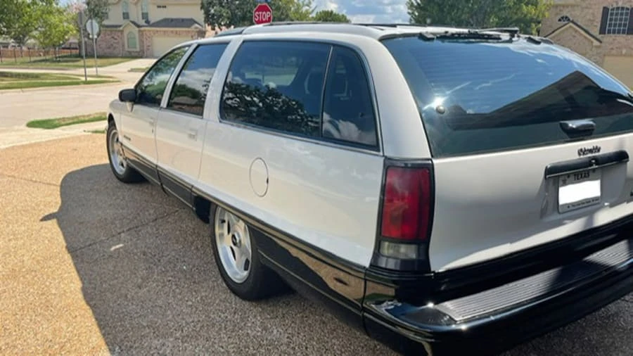 1991 Oldsmobile Custom Cruiser - Image 19 of 21