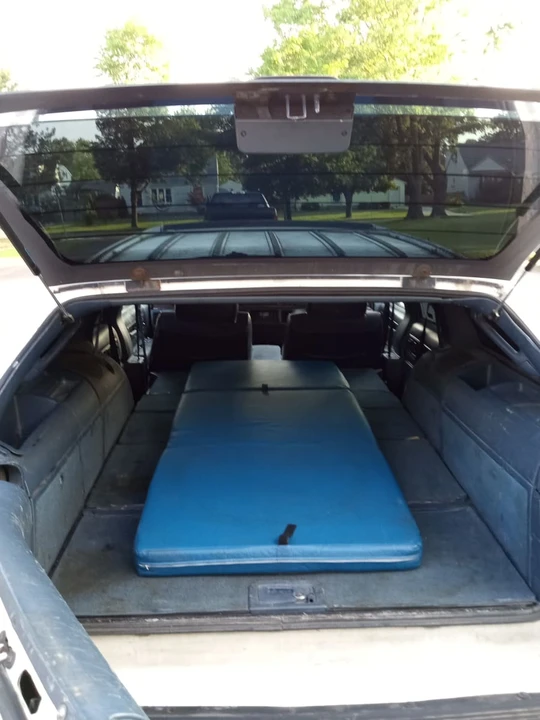 1991 Oldsmobile Custom Cruiser - Image 14 of 14