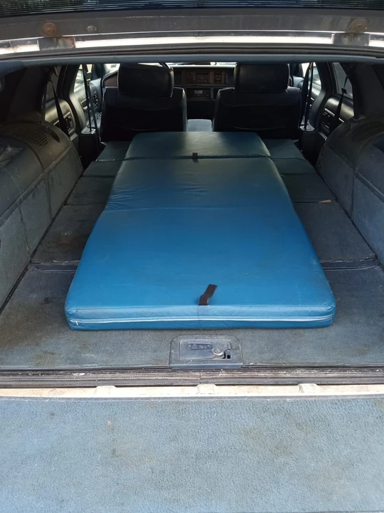 1991 Oldsmobile Custom Cruiser - Image 13 of 14