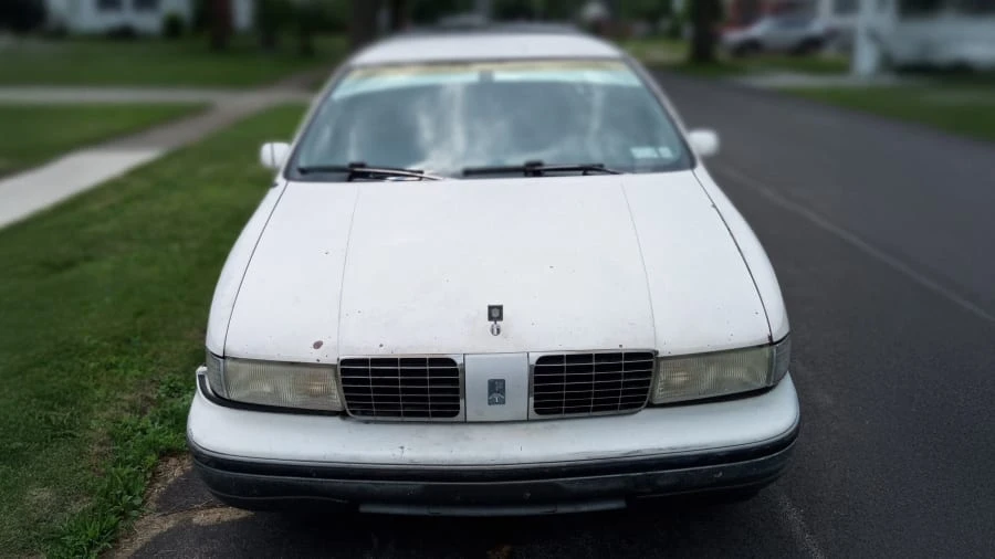 1991 Oldsmobile Custom Cruiser - Image 4 of 14
