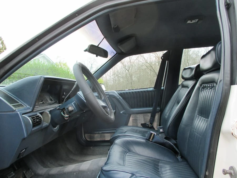 1991 Oldsmobile Cutlass Ciera - Image 9 of 14