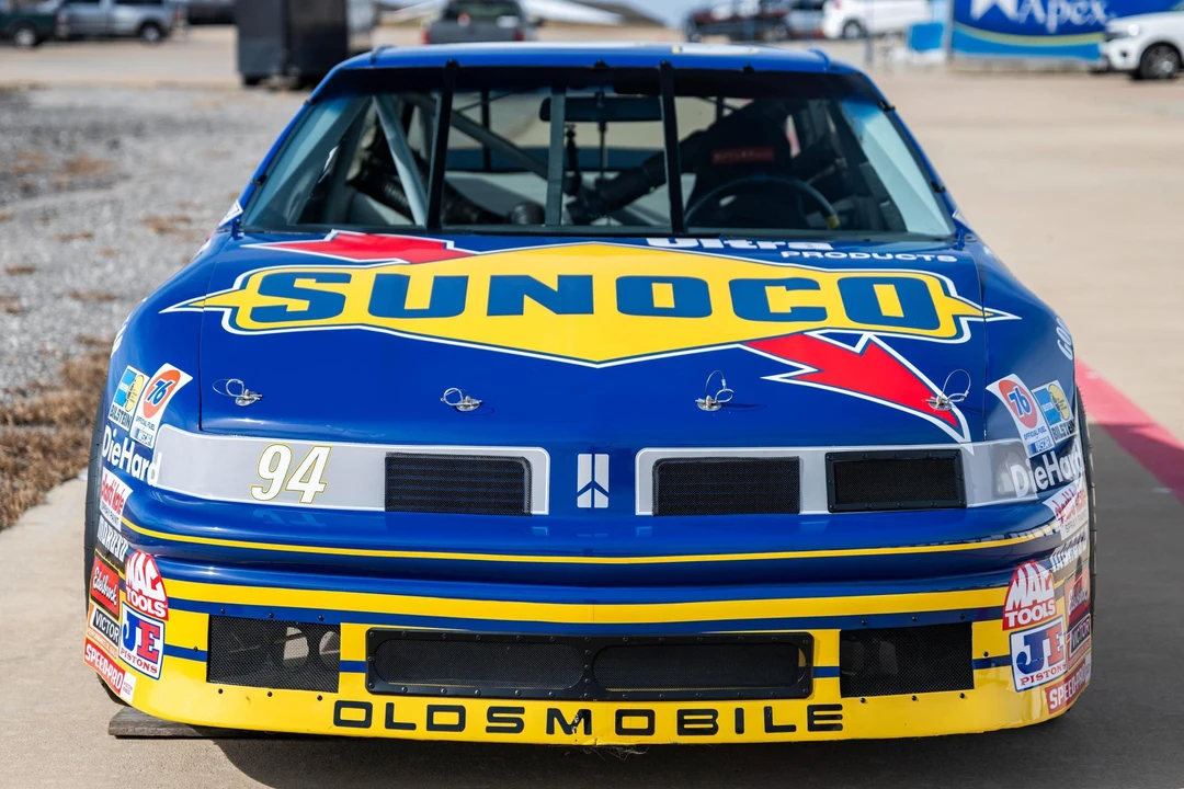 1991 Oldsmobile Cutlass Ciera - Image 2 of 31