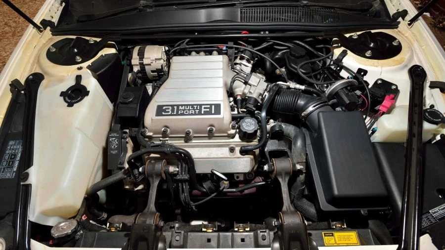 1991 Oldsmobile Cutlass Supreme - Image 13 of 17