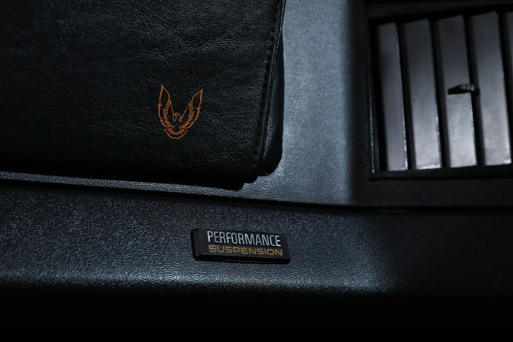 1991 Pontiac Firebird 3rd Gen - Image 5 of 8
