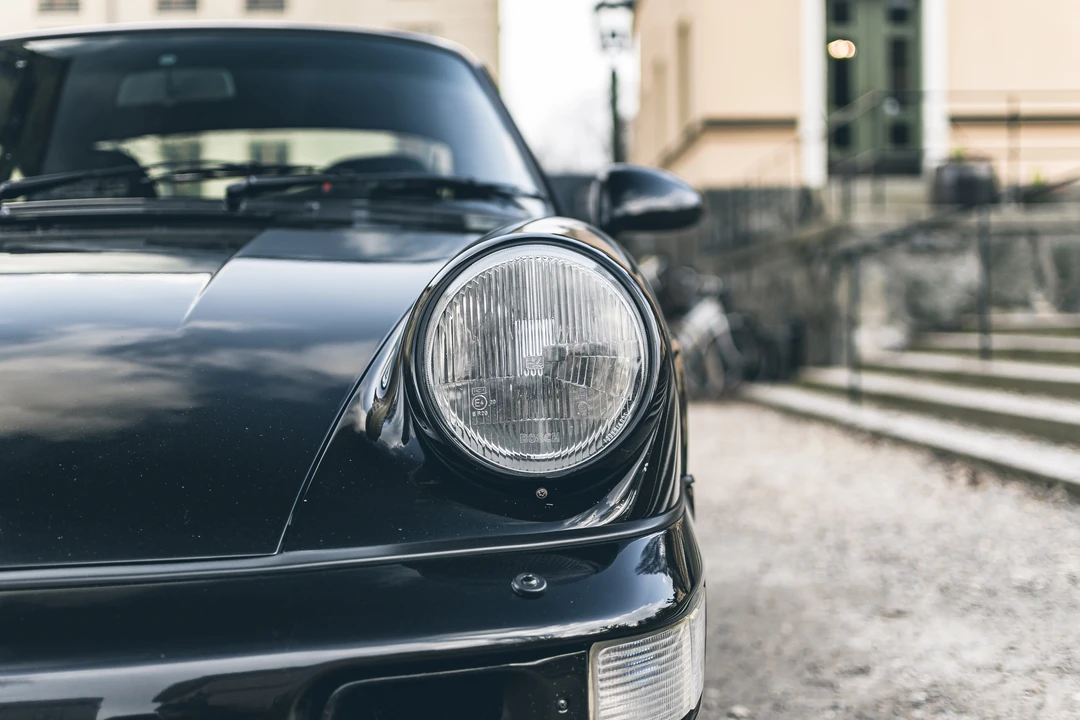 1991 Porsche 964 Carrera - Image 13 of 31