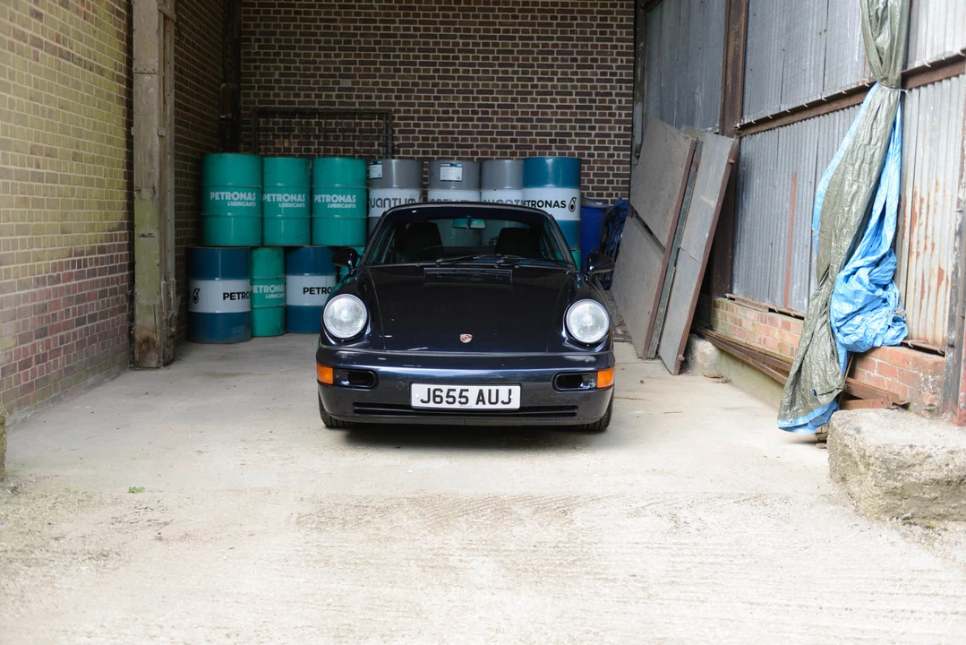 1991 Porsche 964 Carrera - Image 9 of 31