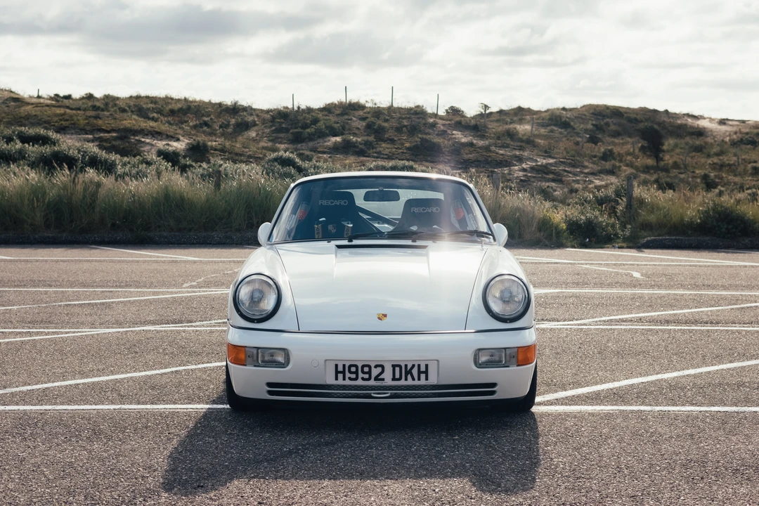 1991 Porsche 964 Carrera 4 - Image 19 of 31