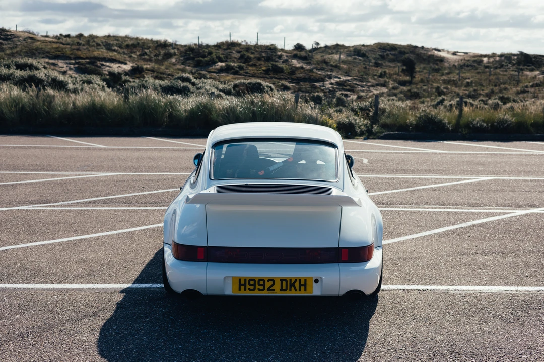 1991 Porsche 964 Carrera 4 - Image 23 of 31