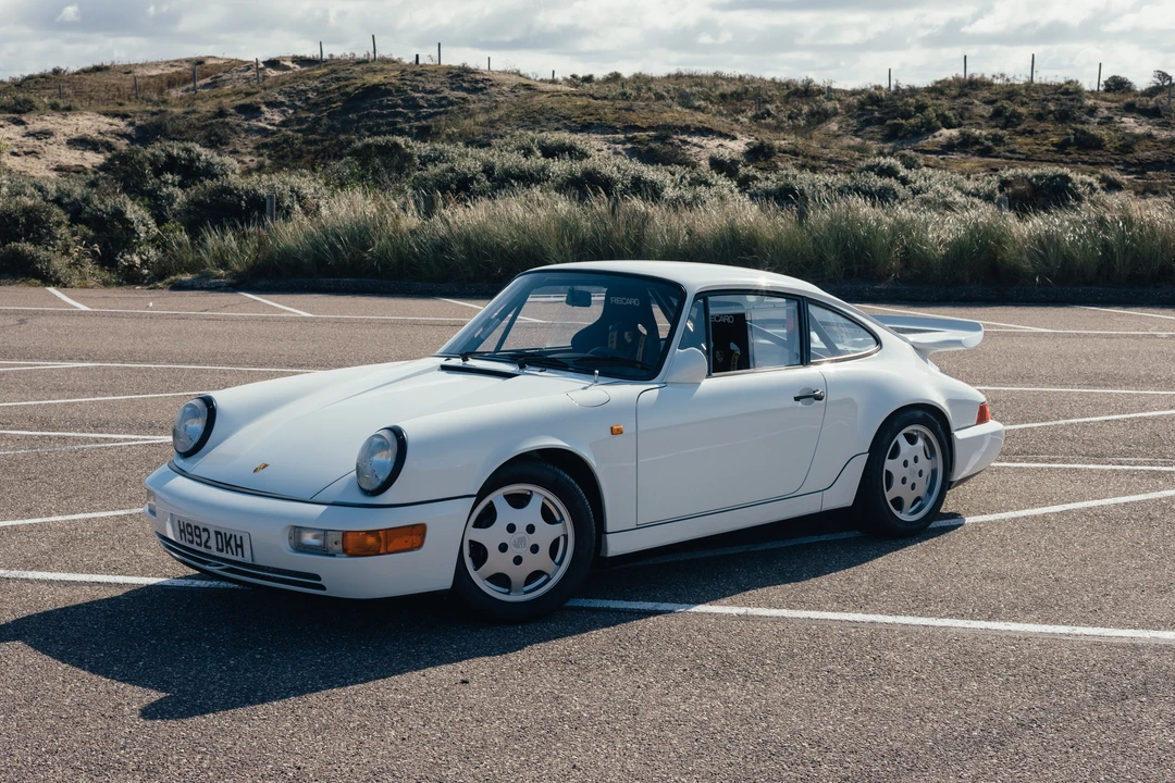 1991 Porsche 964 Carrera 4 - Image 29 of 31