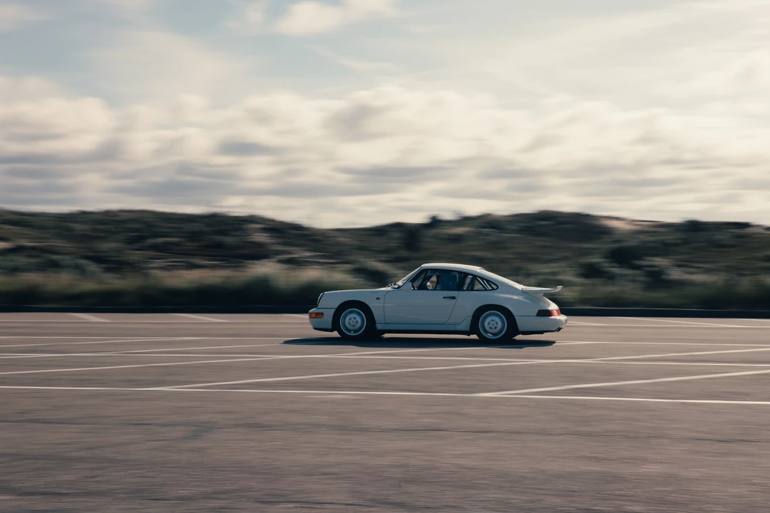 1991 Porsche 964 Carrera 4 - Image 31 of 31