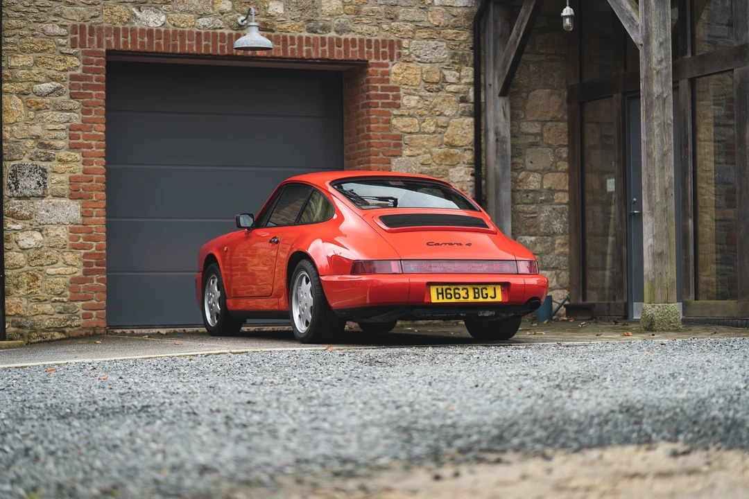 1990 Porsche 964 Carrera 4 - Image 16 of 31