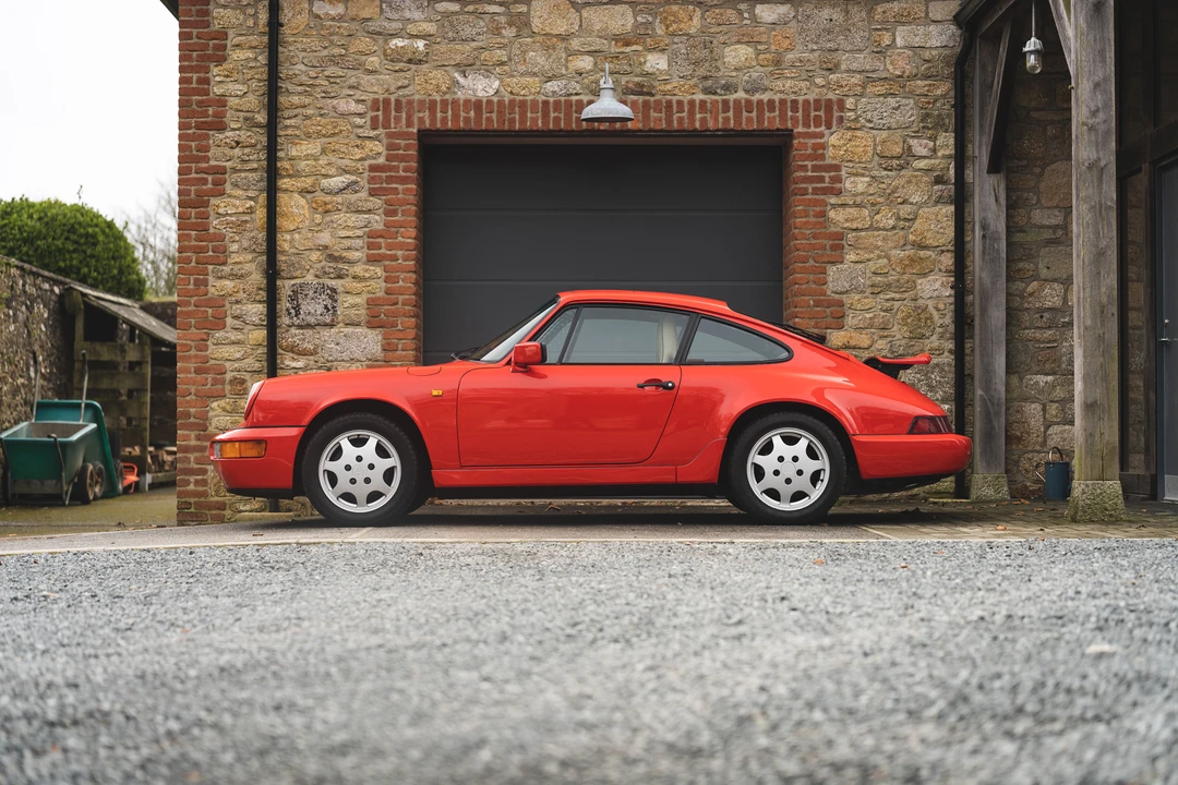 1990 Porsche 964 Carrera 4 - Image 17 of 31