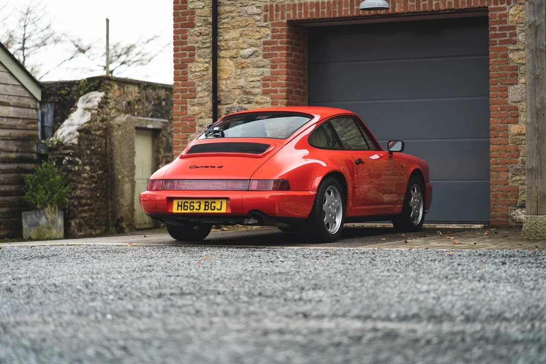 1990 Porsche 964 Carrera 4 - Image 14 of 31