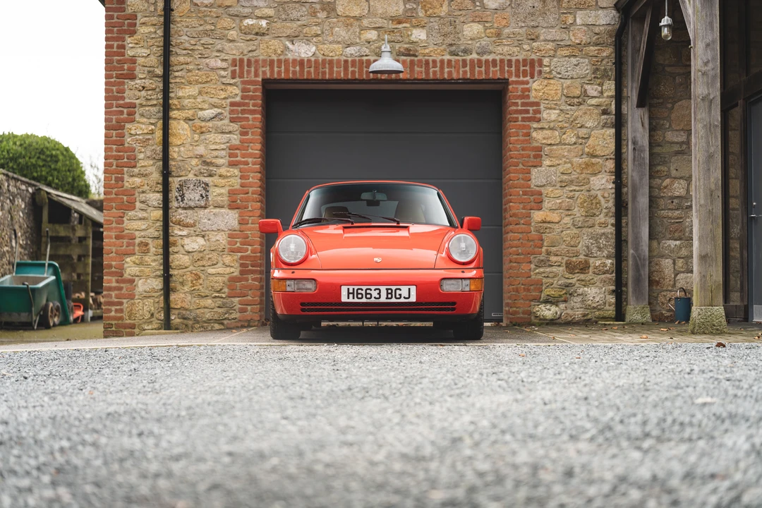 1990 Porsche 964 Carrera 4 - Image 11 of 31