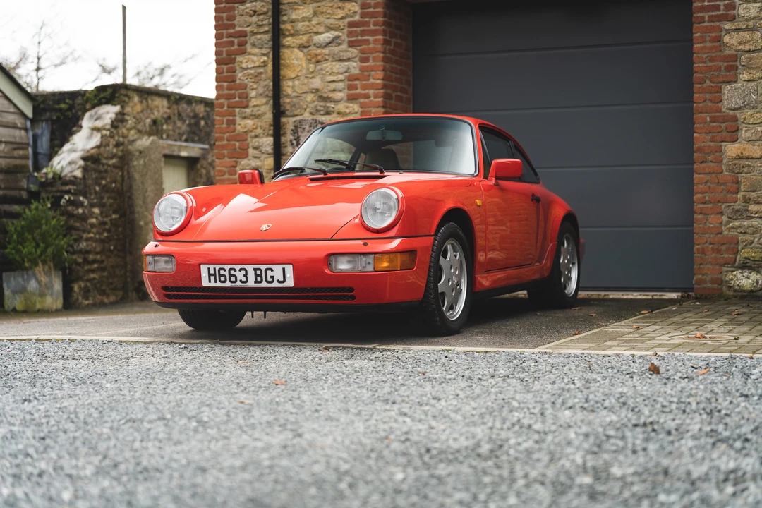 1990 Porsche 964 Carrera 4 - Image 10 of 31