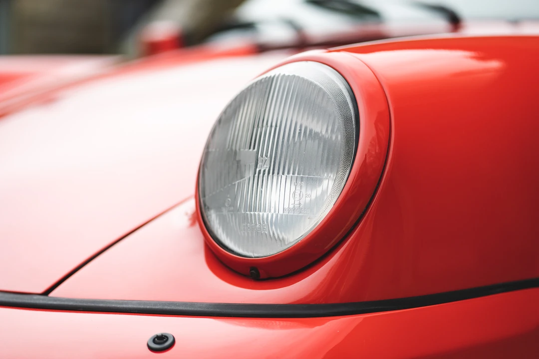 1990 Porsche 964 Carrera 4 - Image 26 of 31