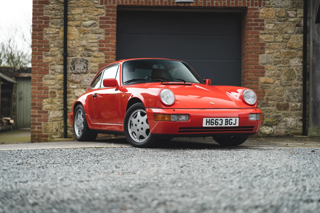 1990 Porsche 964 Carrera 4 - Image 4 of 31