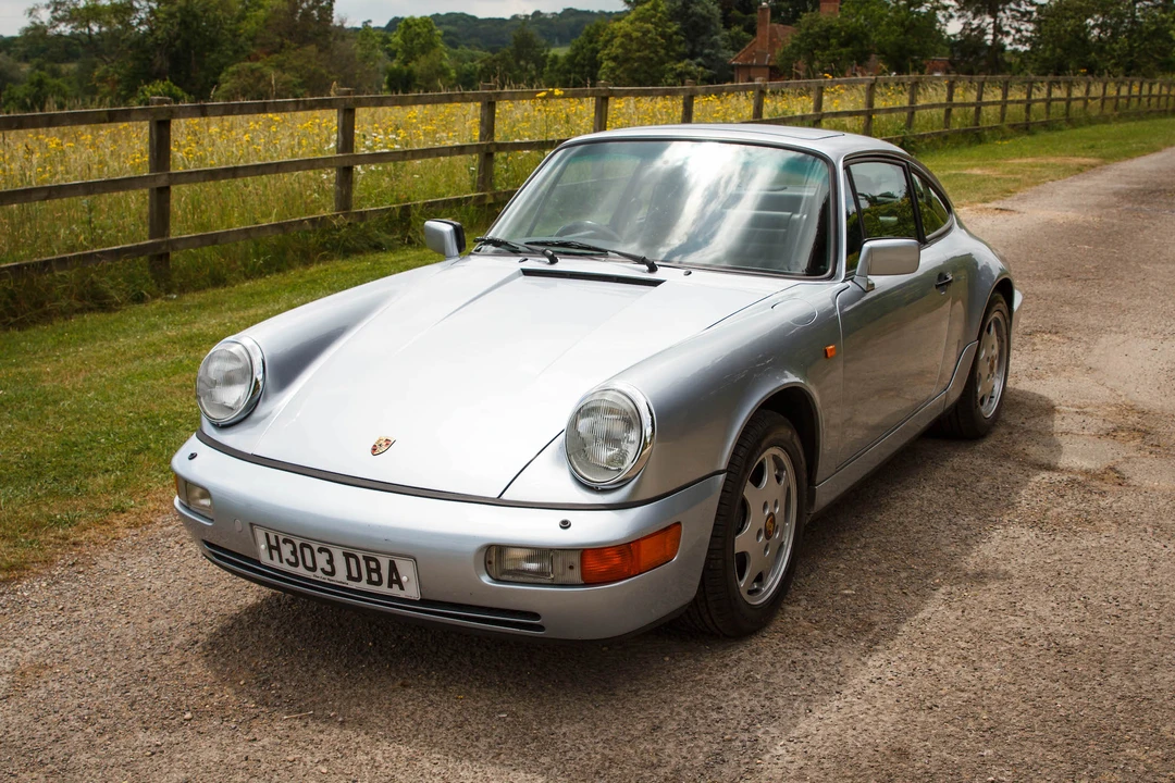 1991 Porsche 964 Carrera 4 - Image 13 of 31