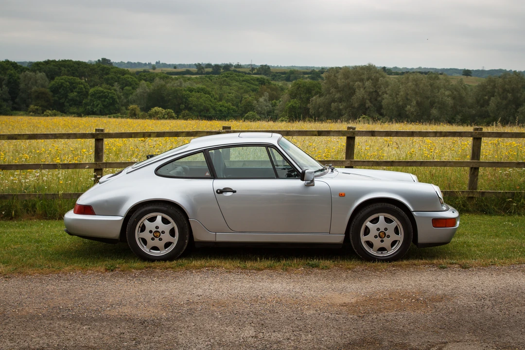 1991 Porsche 964 Carrera 4 - Image 6 of 31