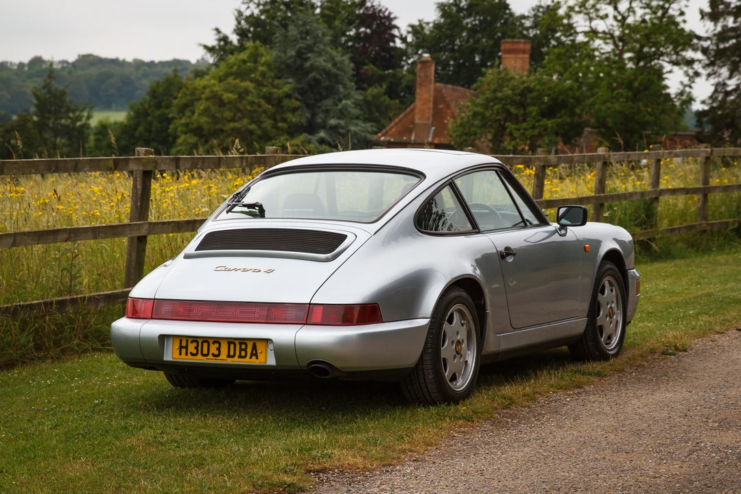 1991 Porsche 964 Carrera 4 - Image 22 of 31