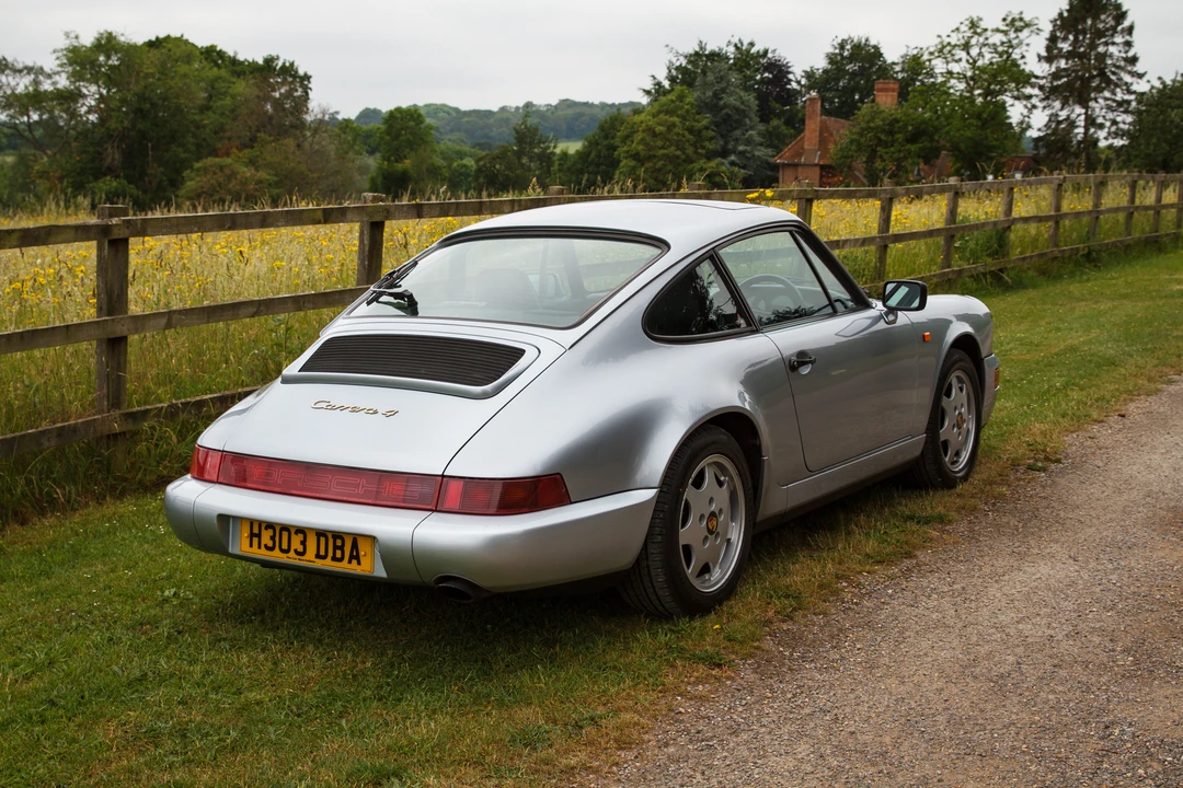 1991 Porsche 964 Carrera 4 - Image 24 of 31