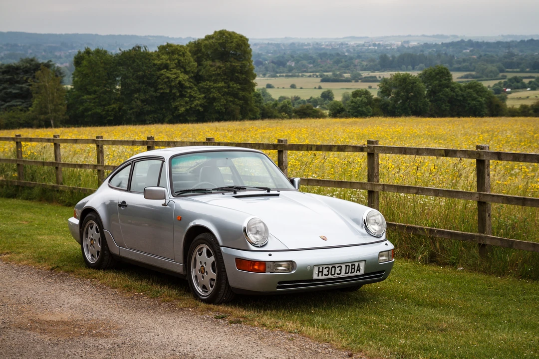 1991 Porsche 964 Carrera 4 - Image 5 of 31