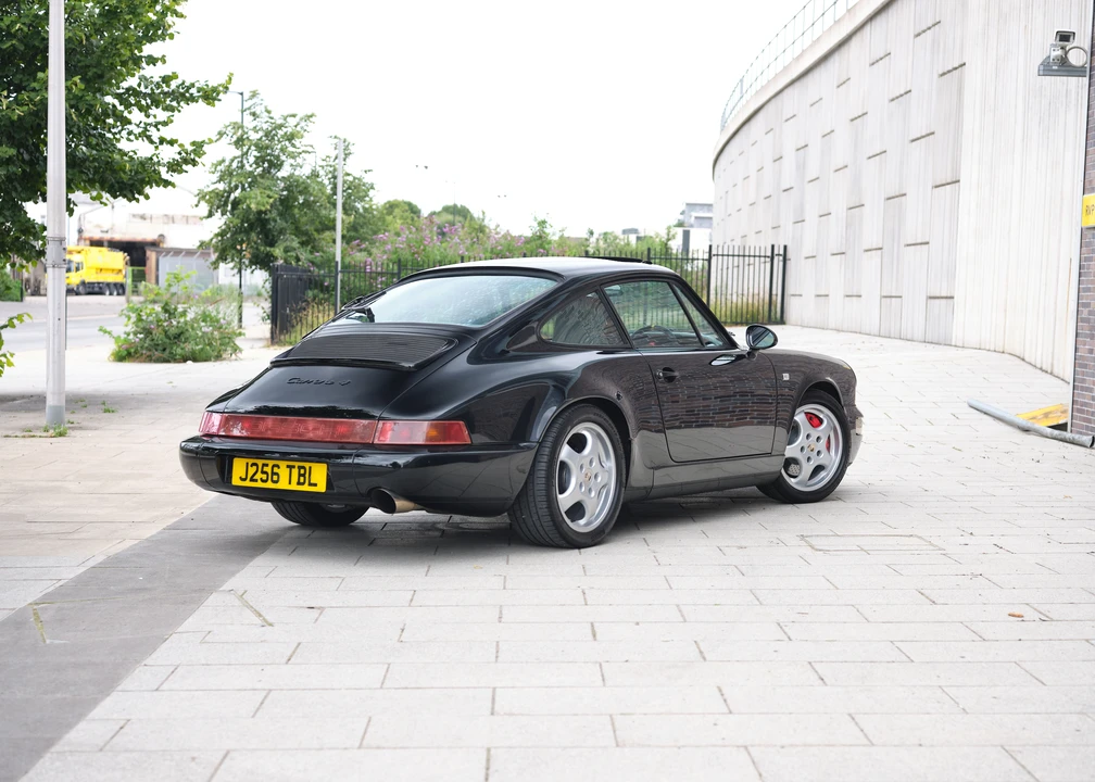 1991 Porsche 964 Carrera 4 - Image 5 of 31