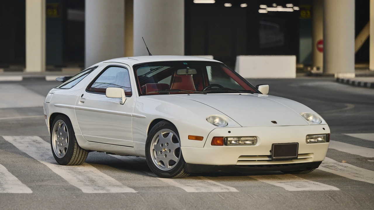 1991 Porsche 928 GT - Image 2 of 31