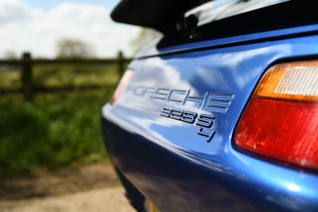 1991 Porsche 928 S4 - Image 16 of 31