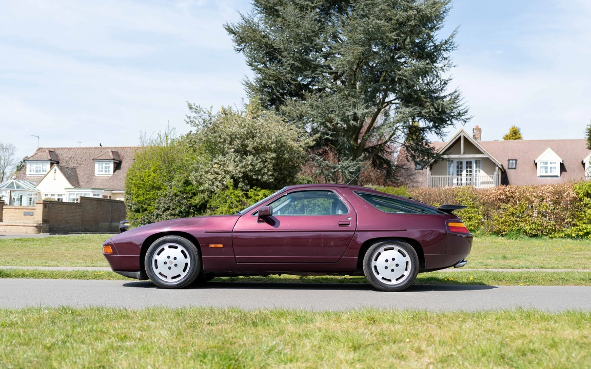 1991 Porsche 928 S4 - Image 12 of 31