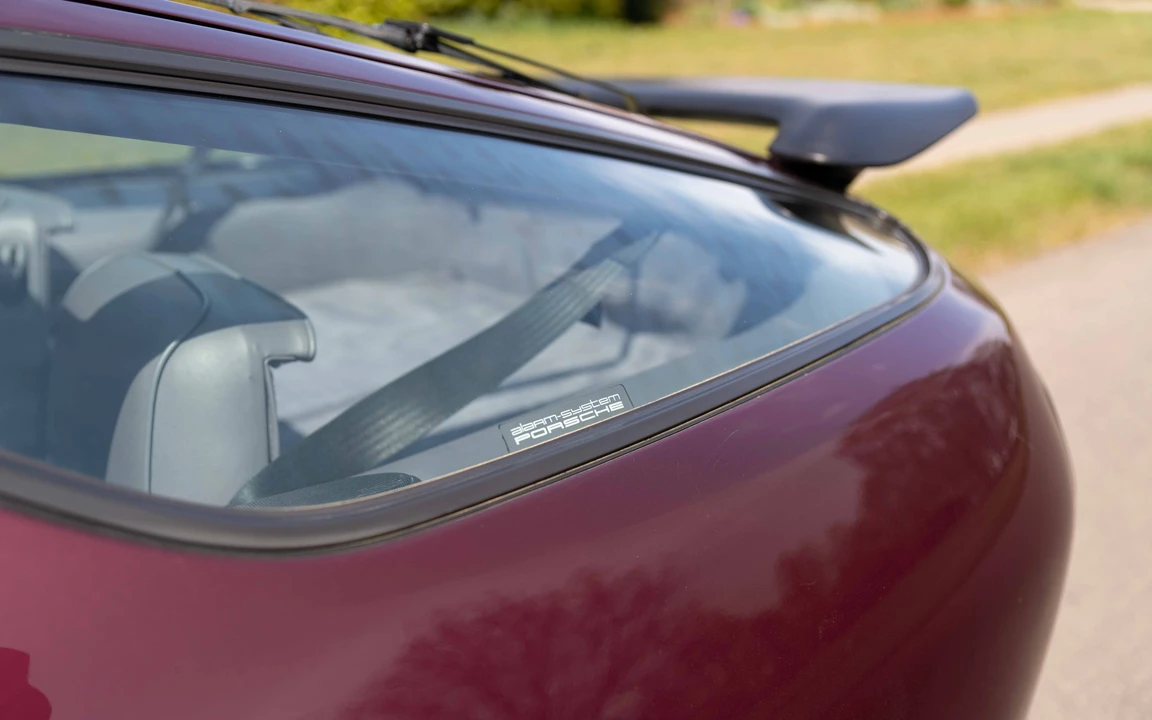 1991 Porsche 928 S4 - Image 26 of 31