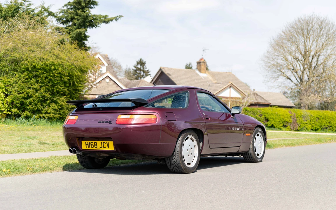 1991 Porsche 928 S4 - Image 17 of 31