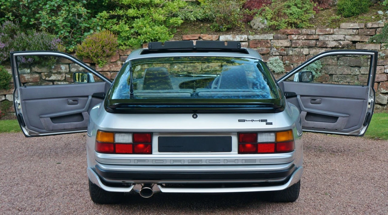 1991 Porsche 944 S2 - Image 15 of 31