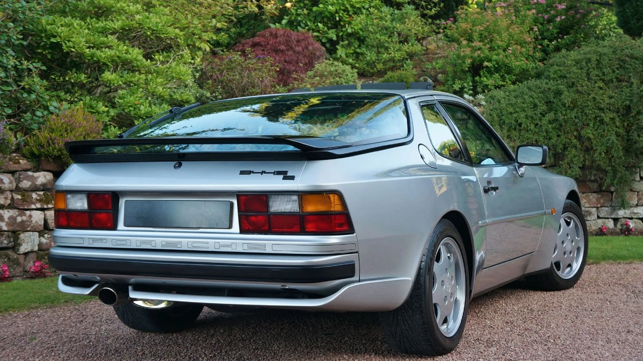 1991 Porsche 944 S2 - Image 17 of 31