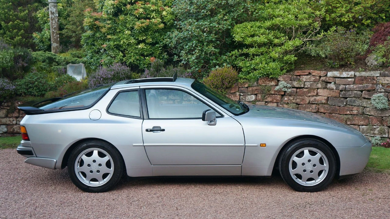 1991 Porsche 944 S2 - Image 19 of 31