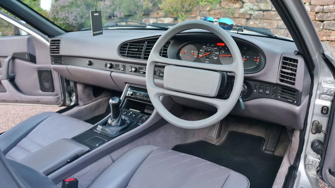 1991 Porsche 944 S2 - Image 23 of 31