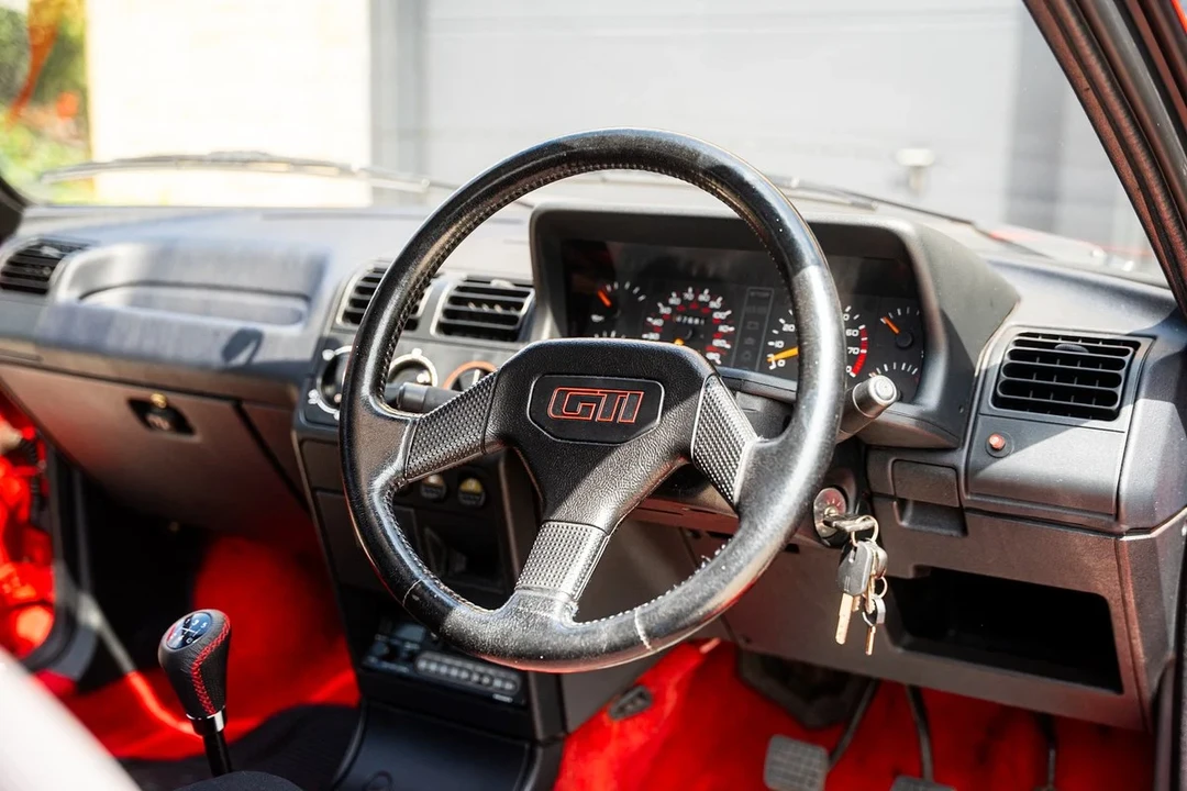 1991 Peugeot 205 GTI - Image 10 of 30
