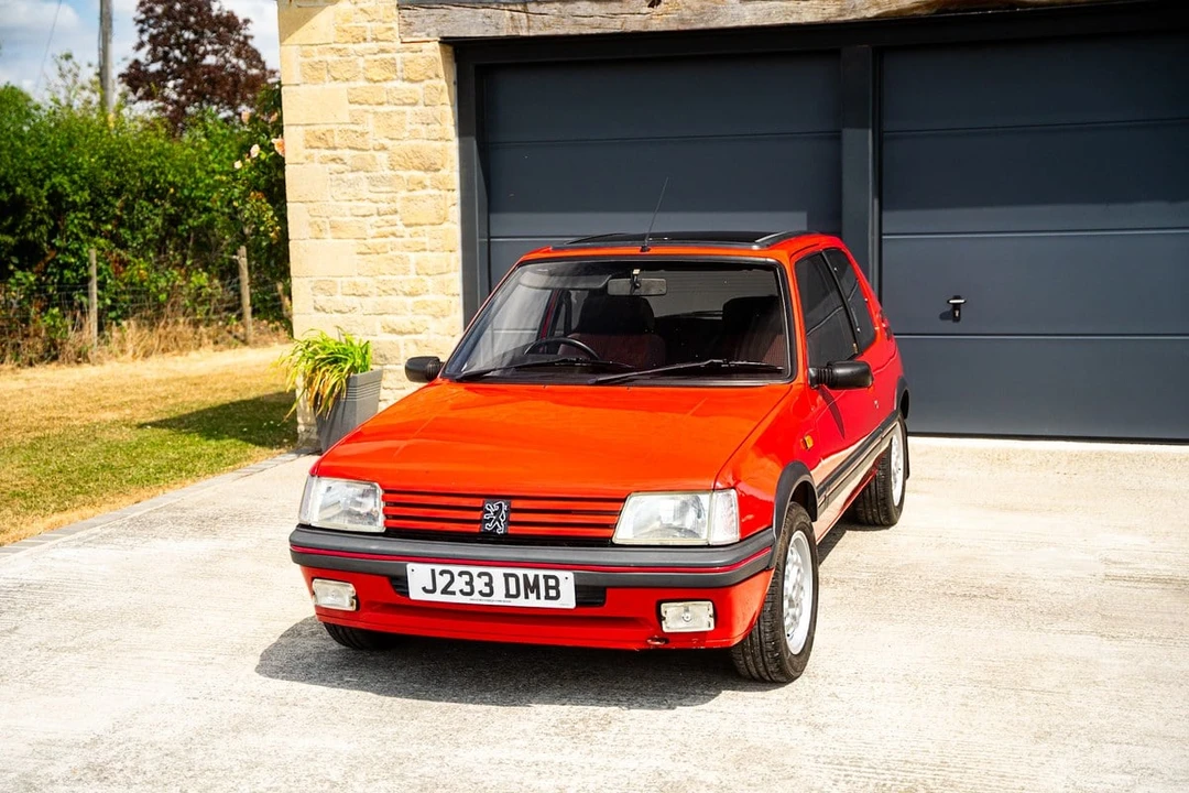 1991 Peugeot 205 GTI - Image 23 of 30