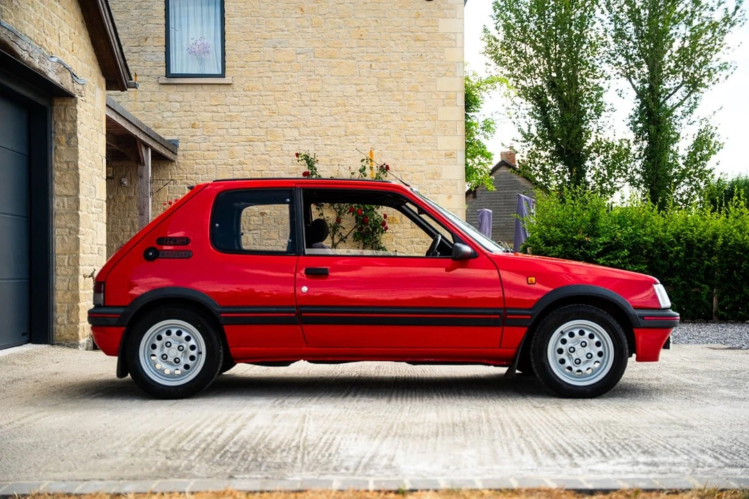 1991 Peugeot 205 GTI - Image 8 of 30
