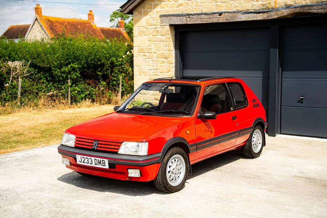 1991 Peugeot 205 GTI - Image 24 of 30