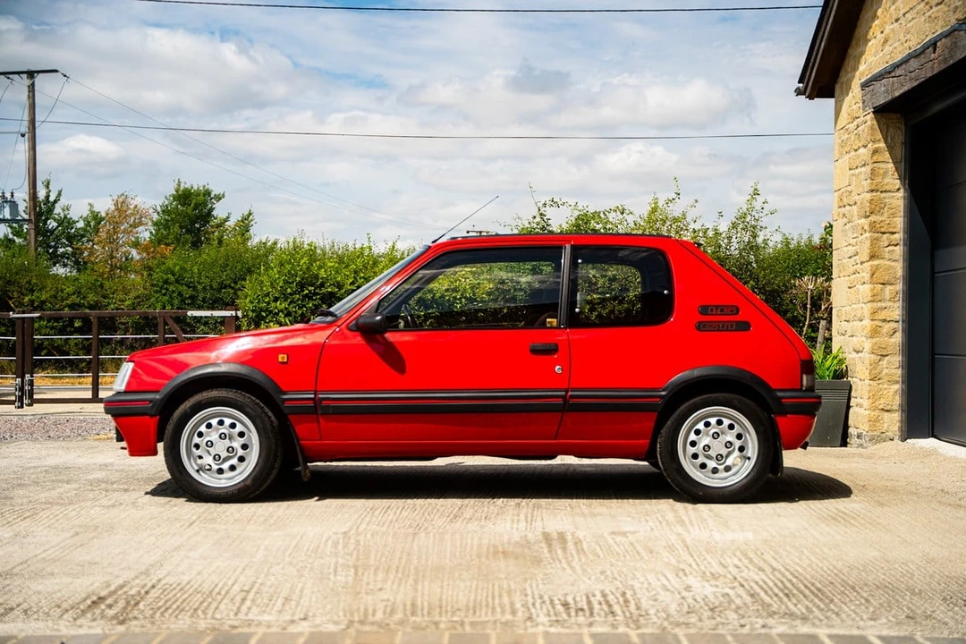1991 Peugeot 205 GTI - Image 5 of 30