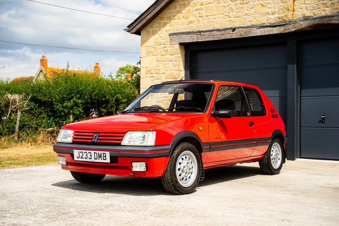 1991 Peugeot 205 GTI - Image 25 of 30